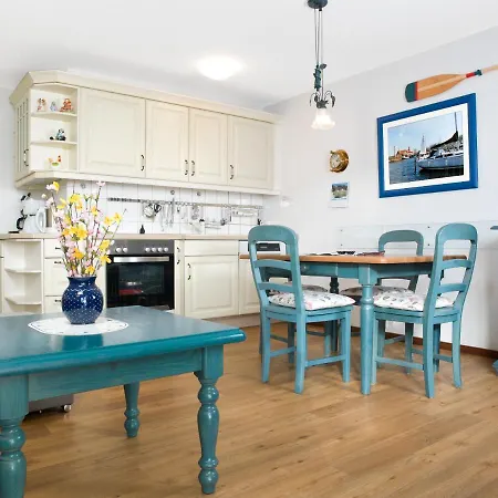 Residenz Am Yachthafen Moewenblick *