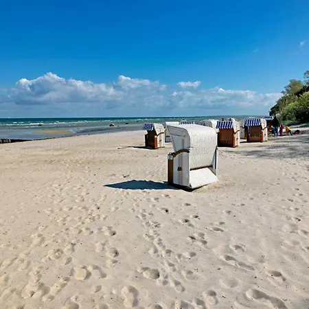 Residenz Am Yachthafen Moewenblick