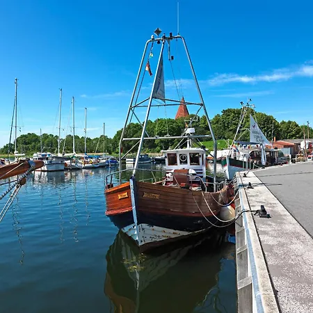 Residenz Am Yachthafen Moewenblick Appartement Kirchdorf (Poel)