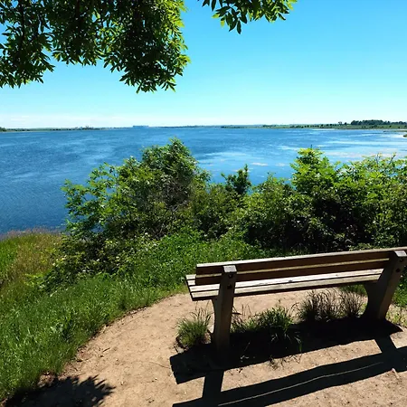 Residenz Am Yachthafen Moewenblick Kirchdorf (Poel)